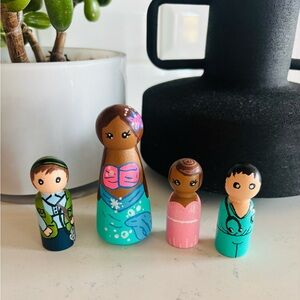 Hand-Painted Wooden Peg Dolls Set